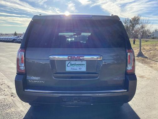 2016 GMC Yukon Denali