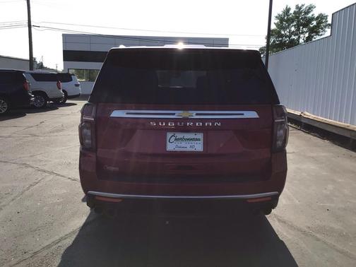 2024 Chevrolet Suburban High Country