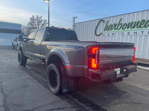 2023 Ford F-350 Platinum