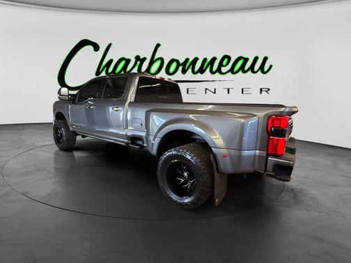 2023 Ford F-350 Platinum