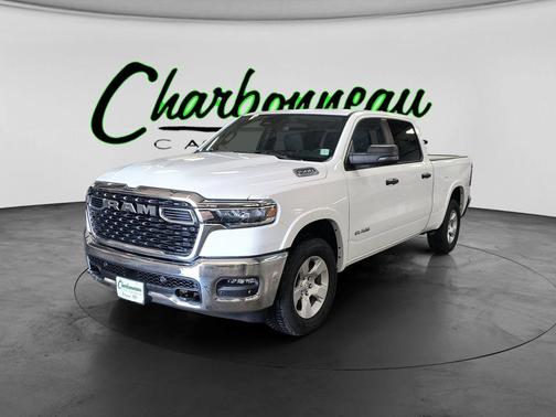 Bright White Clearcoat 2026 RAM 1500 Big Horn/Lone Star