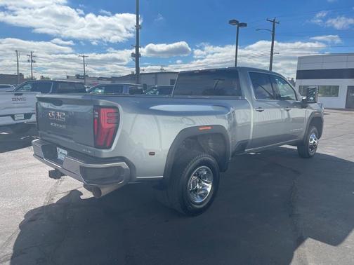 2024 GMC Sierra 3500 SLE