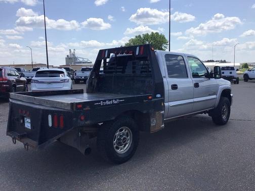 2005 GMC Sierra 2500 SLE