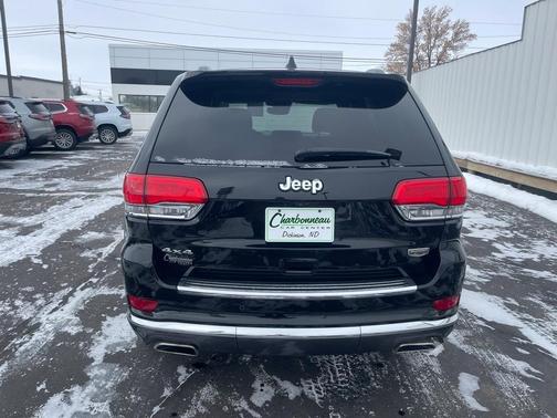 2017 Jeep Grand Cherokee Summit