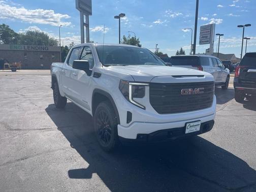 2025 GMC Sierra 1500 Elevation