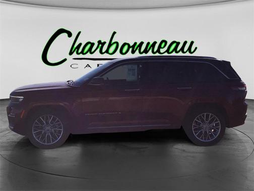 2022 Jeep Grand Cherokee Summit
