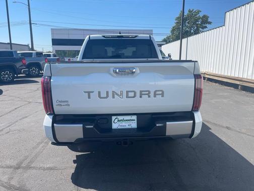 2023 Toyota Tundra Hybrid Capstone