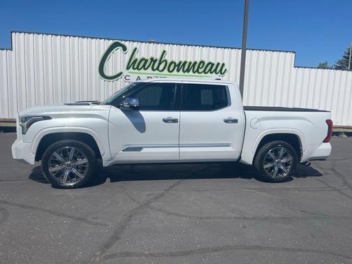 2023 Toyota Tundra Hybrid Capstone