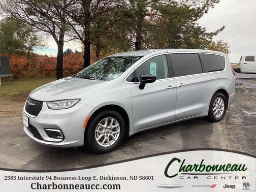 2024 Chrysler Pacifica Touring-L