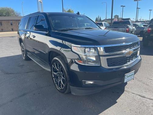 2016 Chevrolet Suburban LT