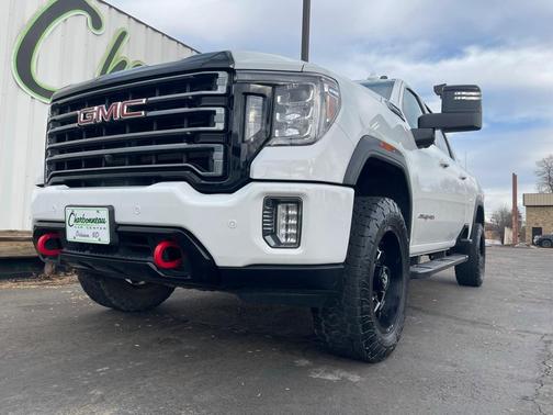 2022 GMC Sierra 2500 AT4