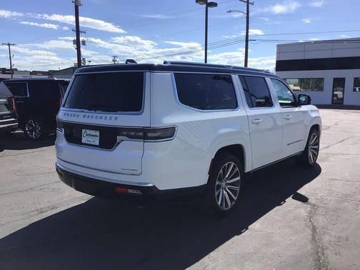 2023 Jeep Grand Wagoneer L Series II