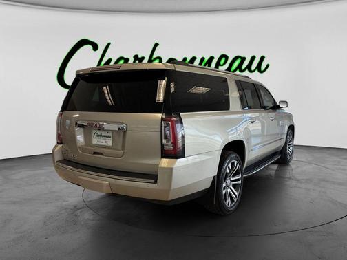 Sparkling Silver Metallic 2017 GMC Yukon XL Denali