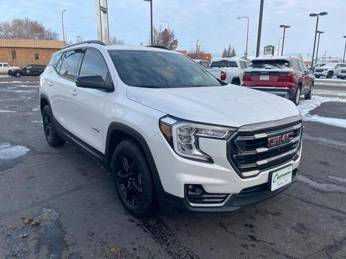 2022 GMC Terrain AT4