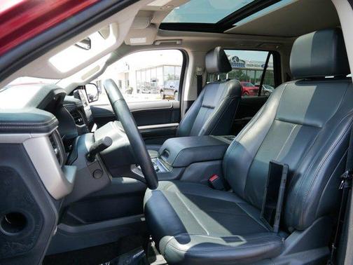 2022 Ford Expedition Max XLT