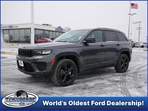 2024 Jeep Grand Cherokee Laredo