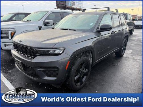 2024 Jeep Grand Cherokee Laredo
