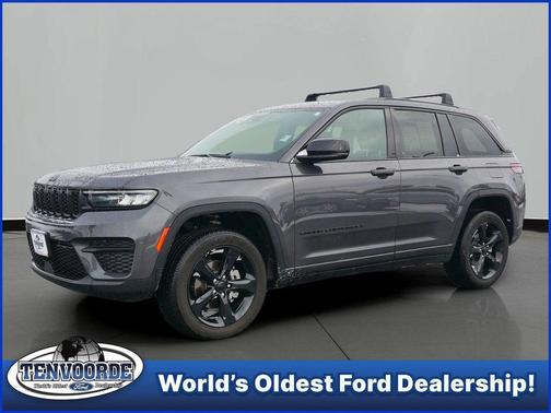 2024 Jeep Grand Cherokee Laredo