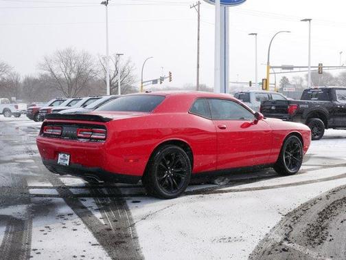 2017 Dodge Challenger R/T
