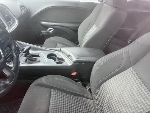 2017 Dodge Challenger R/T