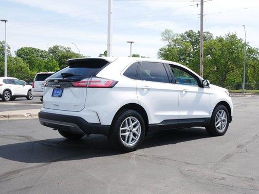Oxford White 2023 Ford Edge SEL