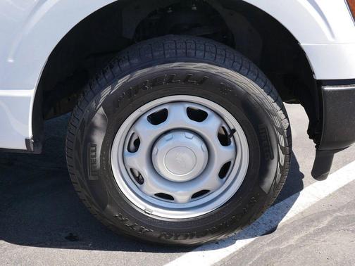 Oxford White 2025 Ford F-150 XL
