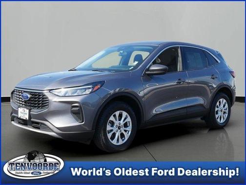 Gray Metallic 2024 Ford Escape Active