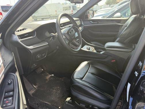 Diamond Black 2024 Jeep Grand Cherokee L Limited
