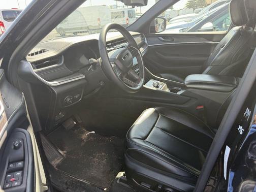 Diamond Black 2024 Jeep Grand Cherokee L Limited