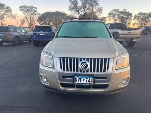 Gold Leaf Metallic 2011 Mercury Mariner Base