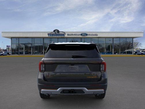 Agate Black Metallic 2026 Ford Explorer Tremor