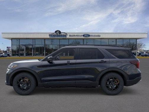 Agate Black Metallic 2026 Ford Explorer Tremor