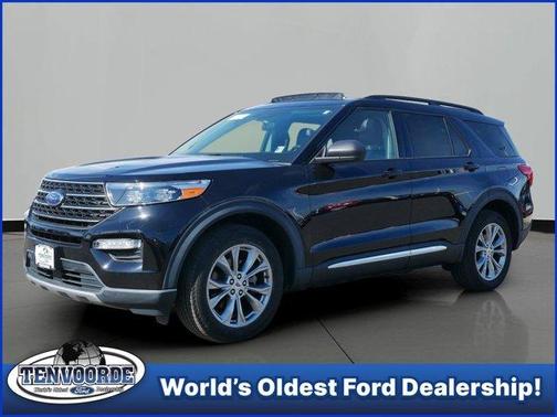 Agate Black Metallic 2023 Ford Explorer XLT