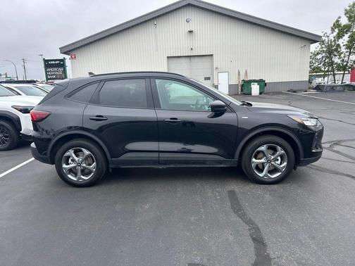 Black Metallic 2025 Ford Escape ST-Line