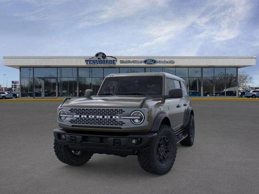 Gray 2026 Ford Bronco Badlands