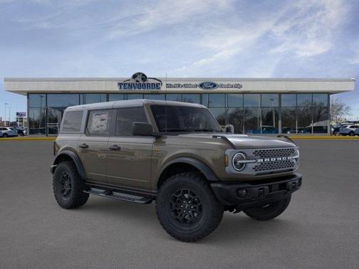Gray 2026 Ford Bronco Badlands