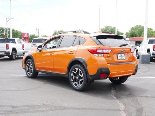 Sunshine Orange 2018 Subaru Crosstrek 2.0i Limited