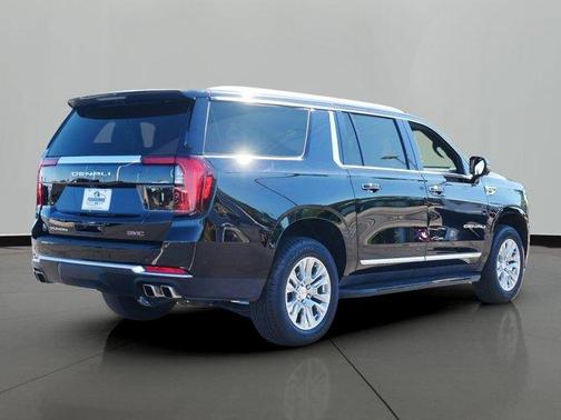 Onyx Black 2025 GMC Yukon XL Denali