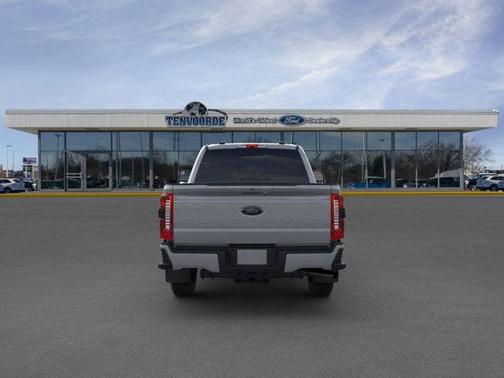 2025 Ford F-350 Lariat Super Duty