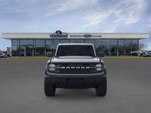 Avalanche Gray 2026 Ford Bronco Big Bend