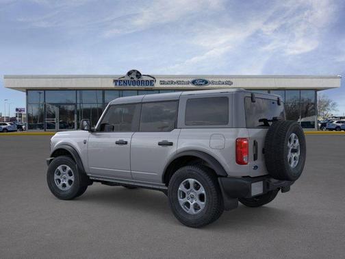 Avalanche Gray 2026 Ford Bronco Big Bend