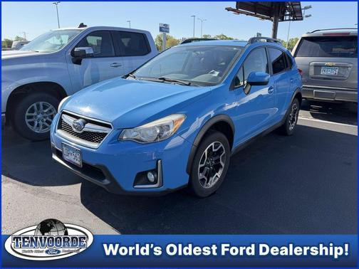 Hyper Blue 2017 Subaru Crosstrek 2.0i Premium