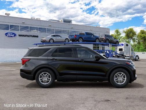 Agate Black Metallic 2027 Ford Explorer