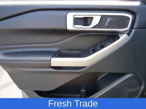 Gray Metallic 2023 Ford Explorer XLT