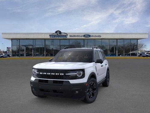 Oxford White 2026 Ford Bronco Sport Outer Banks