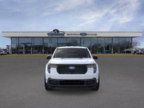 Oxford White 2026 Ford Maverick XLT