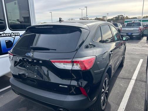 Agate Black Metallic 2021 Ford Escape SE