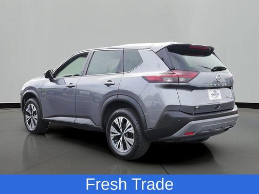 Gun Metallic 2021 Nissan Rogue SV