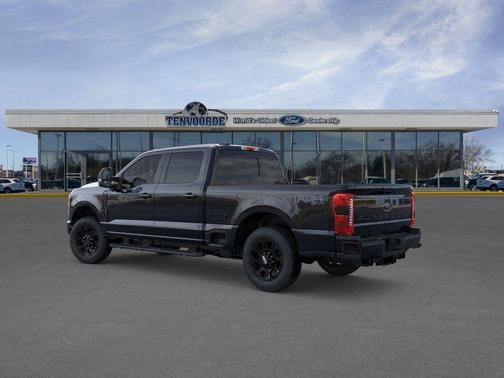Agate Black Metallic 2026 Ford F-350 XLT