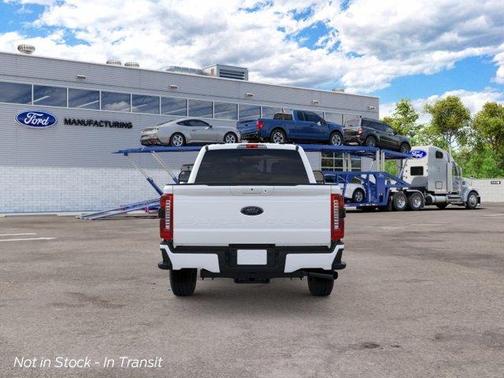 Star White 2026 Ford F-350 Lariat Super Duty